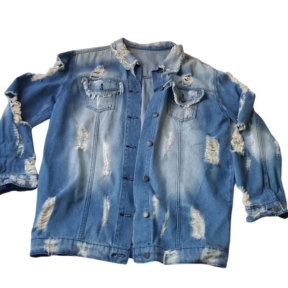 Distressed oversized denim jacket - Picture 3 of 4